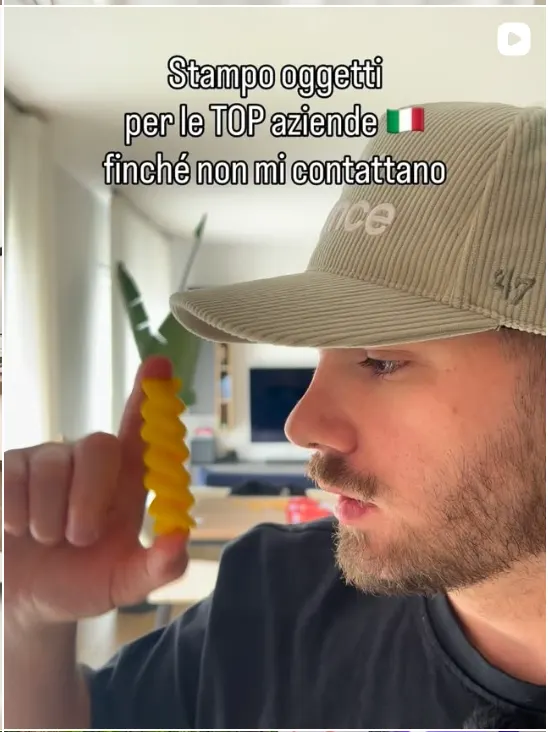 Il chiudipacco a forma di fusillo per la pasta.
